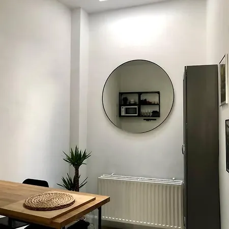Private In